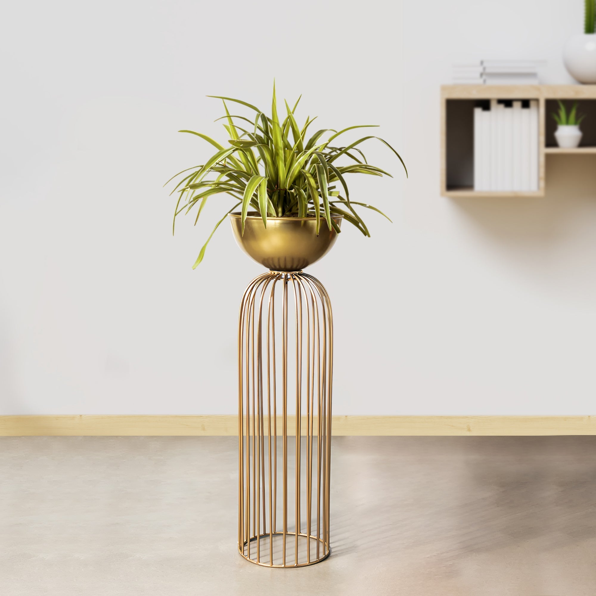 Urban Zen Golden Finish - Medium Size Planter