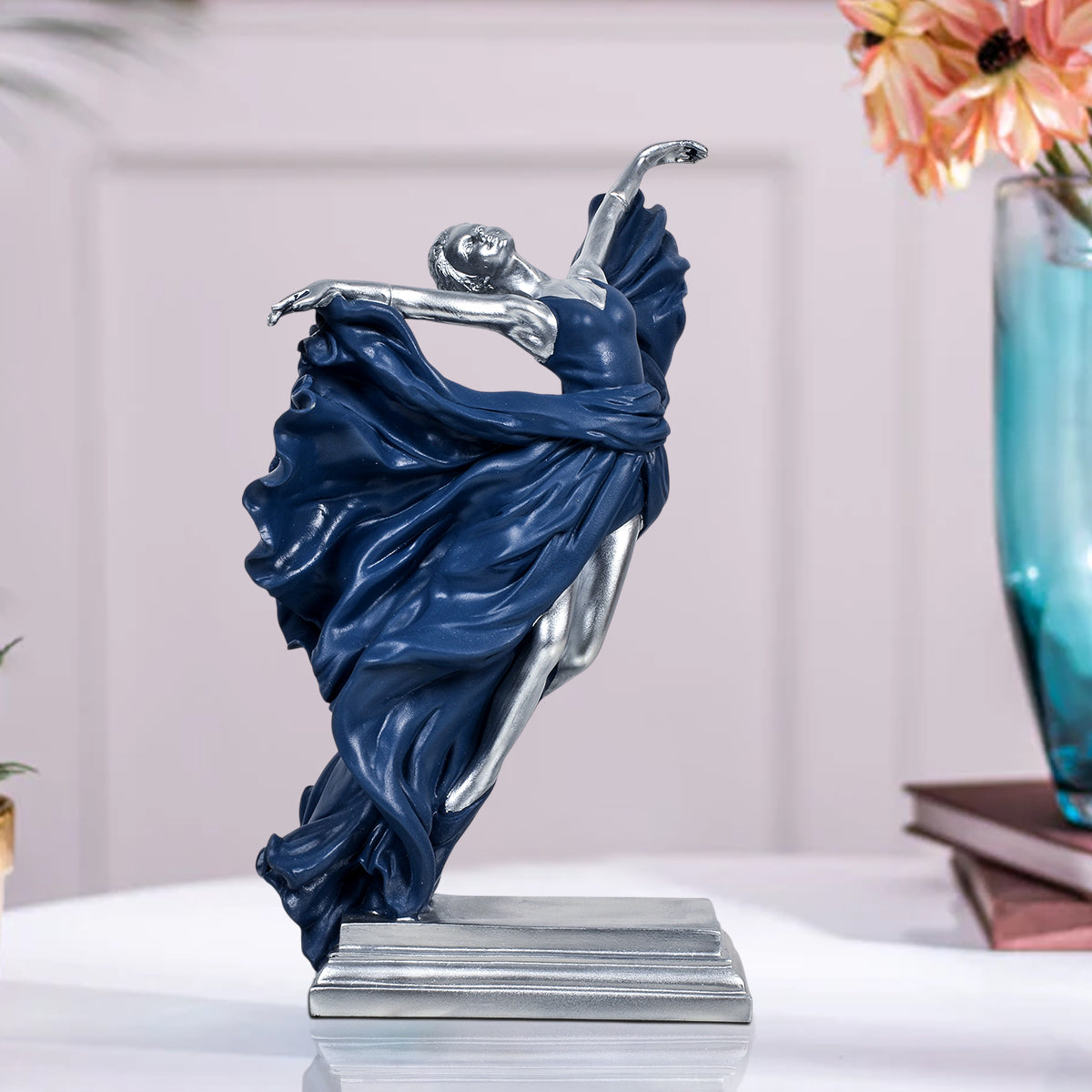 Elegant Dancing Girl Statue Table Decoration Showpiece