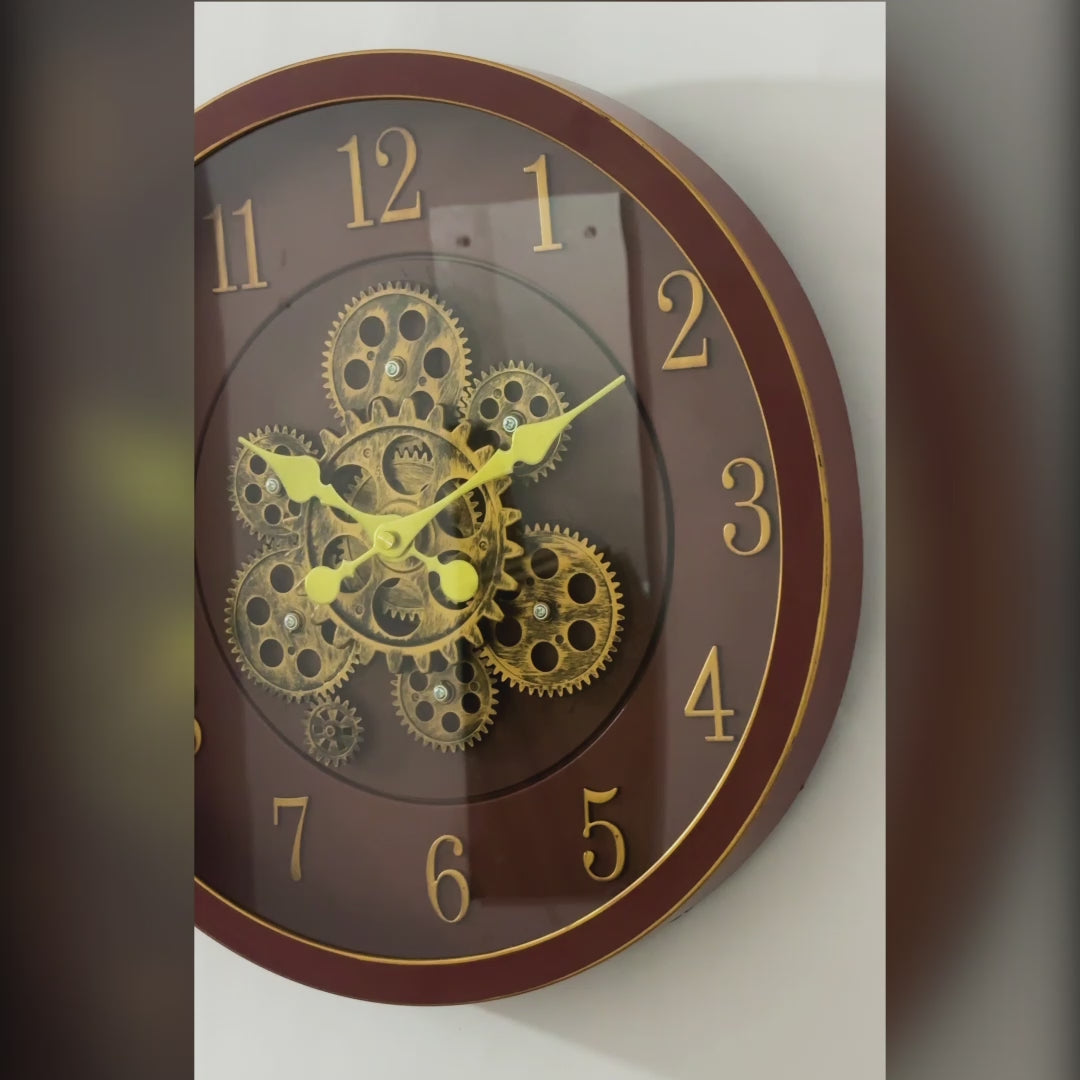 Luxury Brown Moving Gear Clock